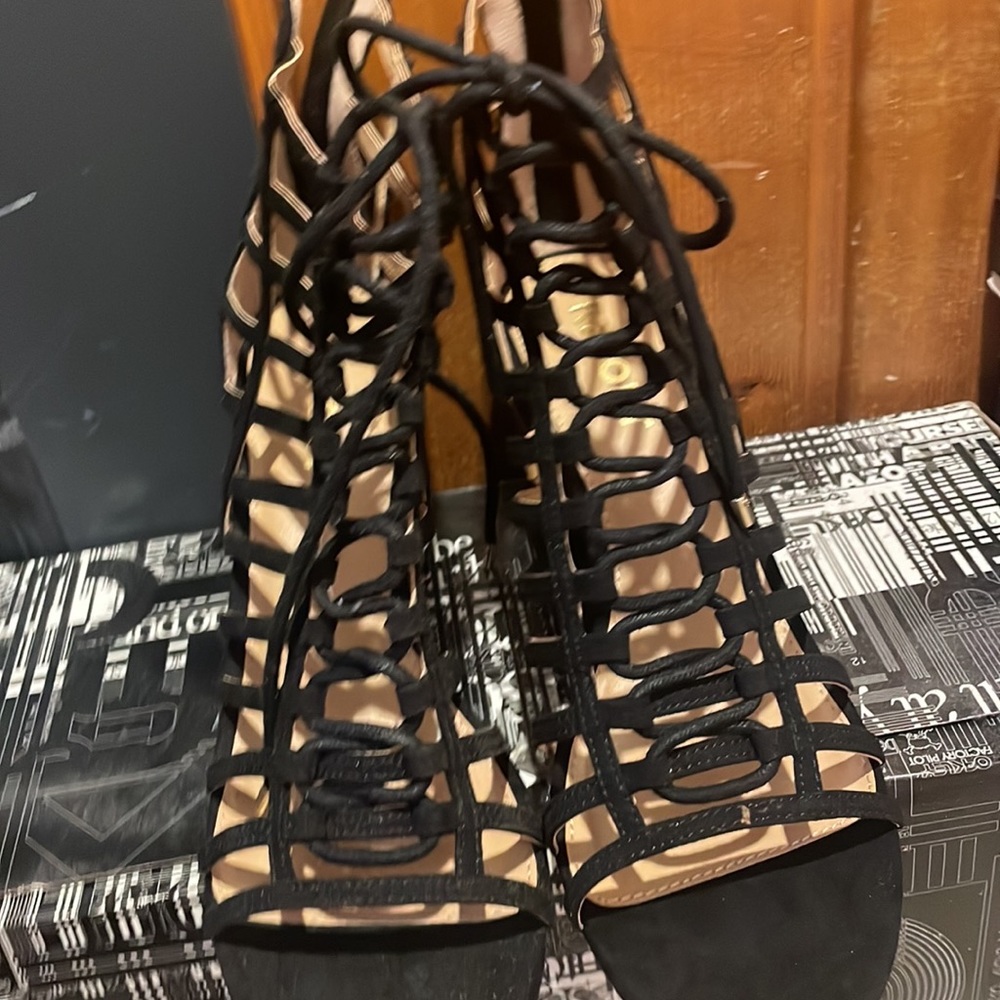 Report shoes - Picture 2 of 4